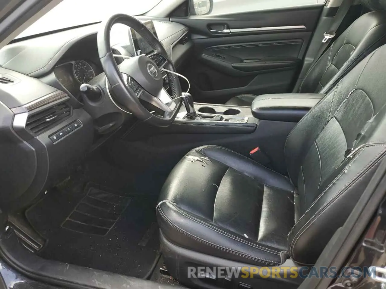 7 Photograph of a damaged car 1N4BL4EV4KC189030 NISSAN ALTIMA 2019