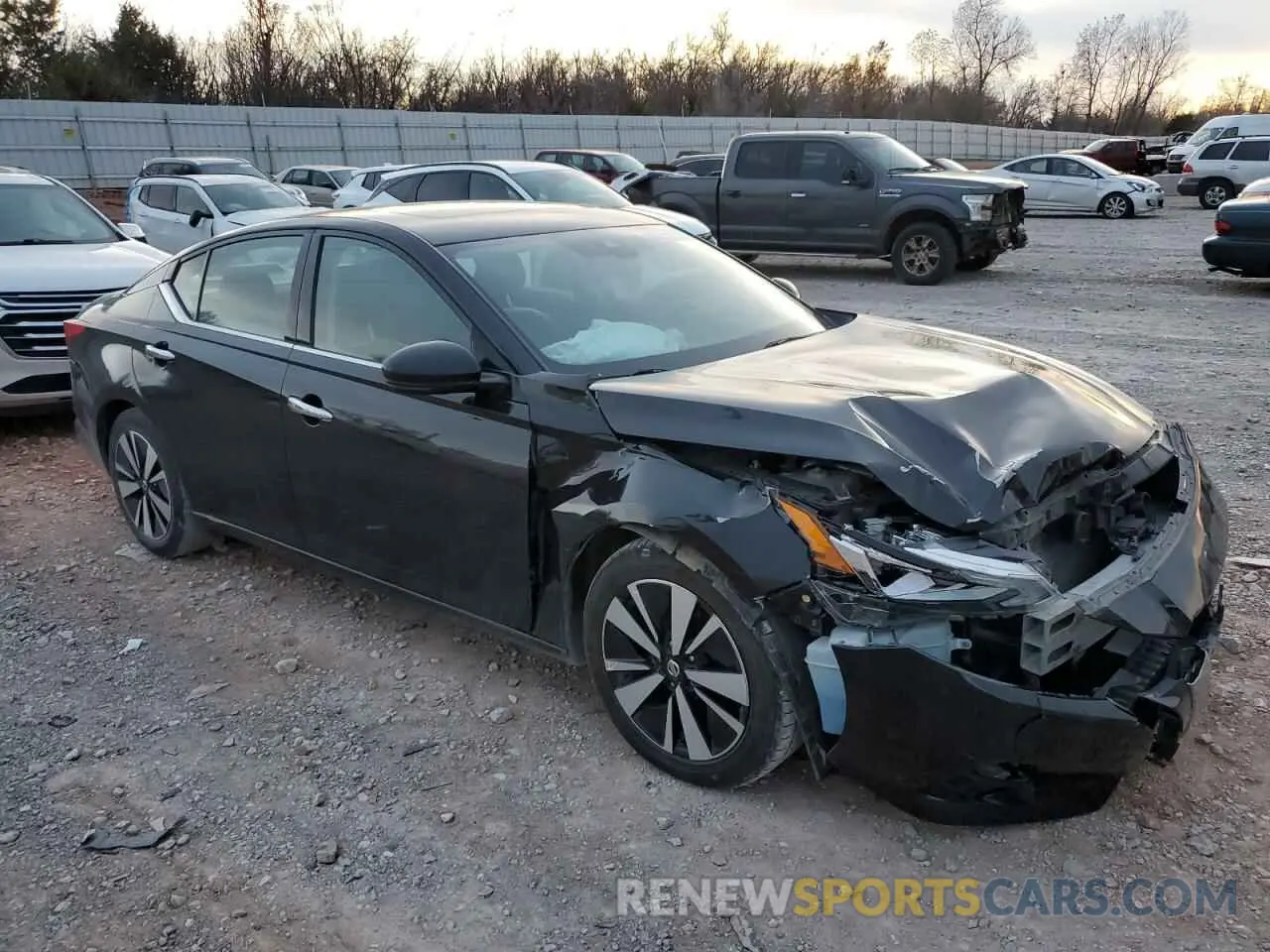 4 Фотография поврежденного автомобиля 1N4BL4EV4KC202472 NISSAN ALTIMA 2019