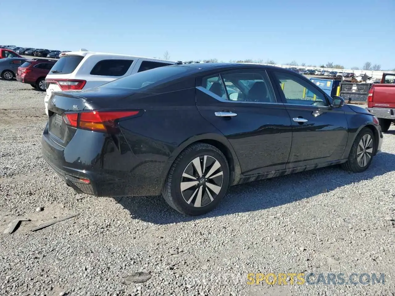3 Фотография поврежденного автомобиля 1N4BL4EV4KC204044 NISSAN ALTIMA 2019