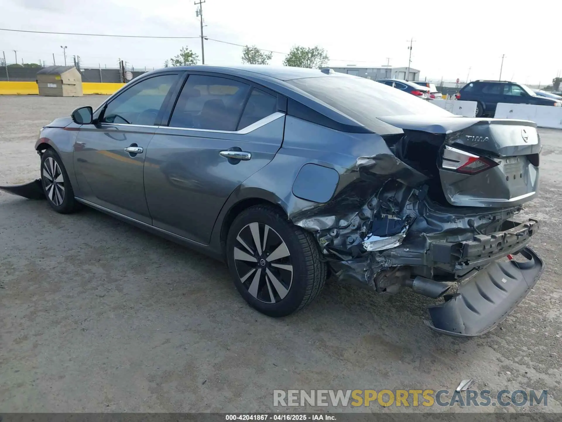 3 Фотография поврежденного автомобиля 1N4BL4EV4KC253275 NISSAN ALTIMA 2019