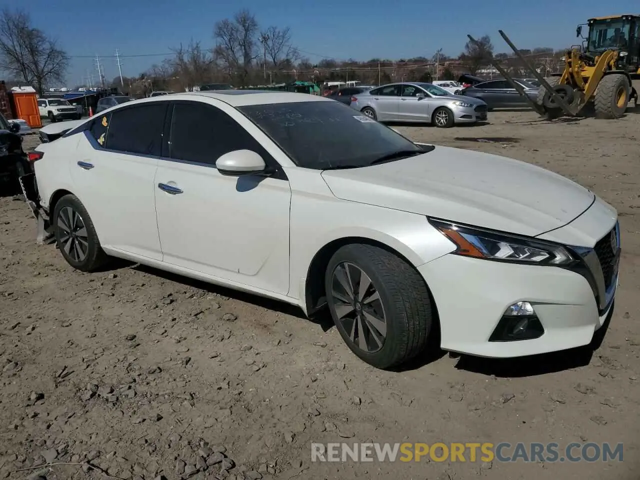 4 Photograph of a damaged car 1N4BL4EV5KC108066 NISSAN ALTIMA 2019