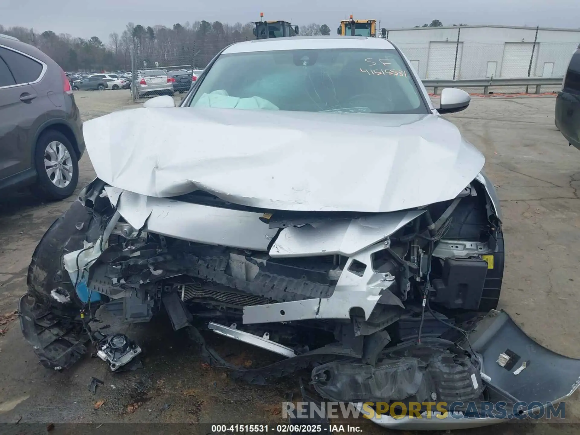 11 Photograph of a damaged car 1N4BL4EV5KC156392 NISSAN ALTIMA 2019