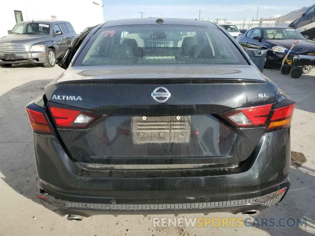 6 Photograph of a damaged car 1N4BL4EV5KC203694 NISSAN ALTIMA 2019