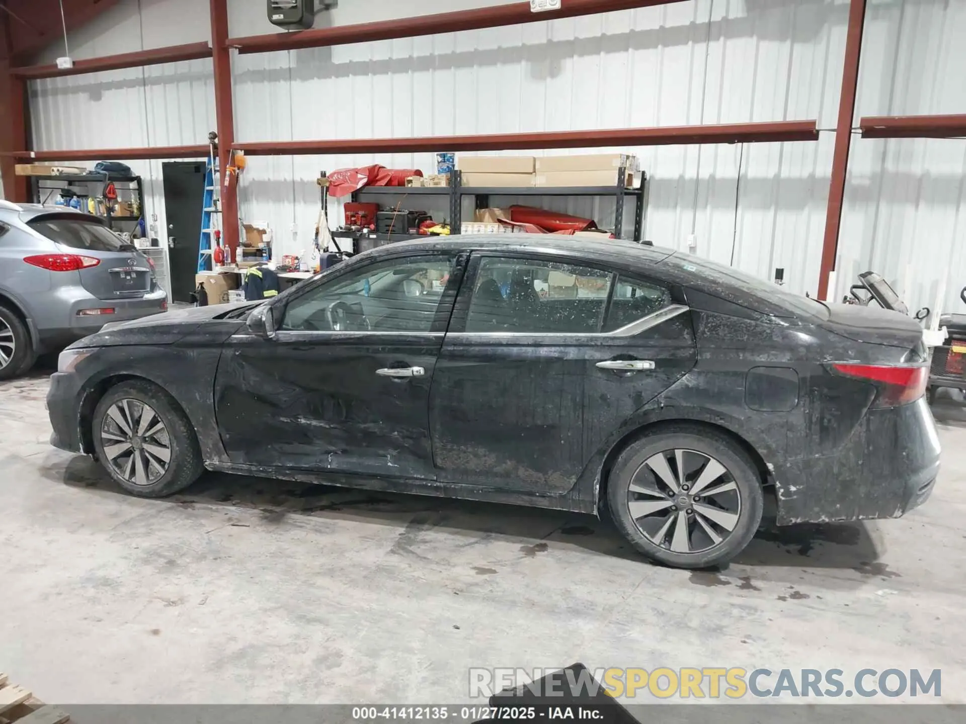 14 Photograph of a damaged car 1N4BL4EV7KC160184 NISSAN ALTIMA 2019