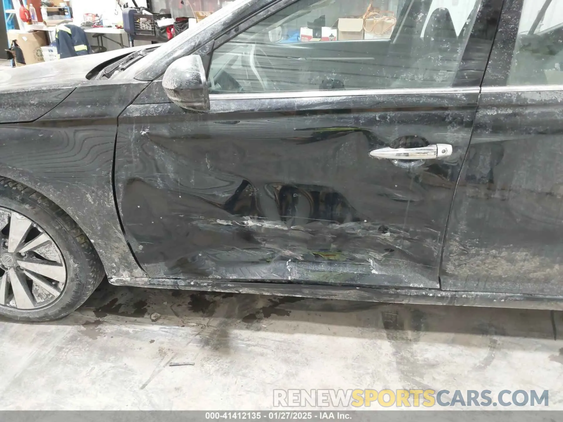 6 Photograph of a damaged car 1N4BL4EV7KC160184 NISSAN ALTIMA 2019