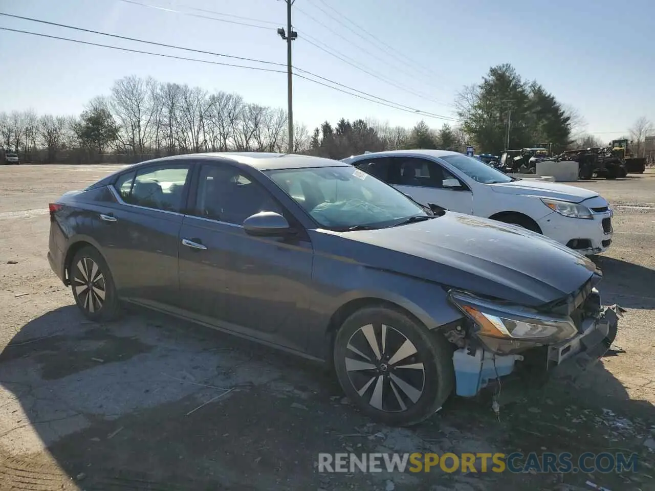 4 Photograph of a damaged car 1N4BL4EV7KC222134 NISSAN ALTIMA 2019