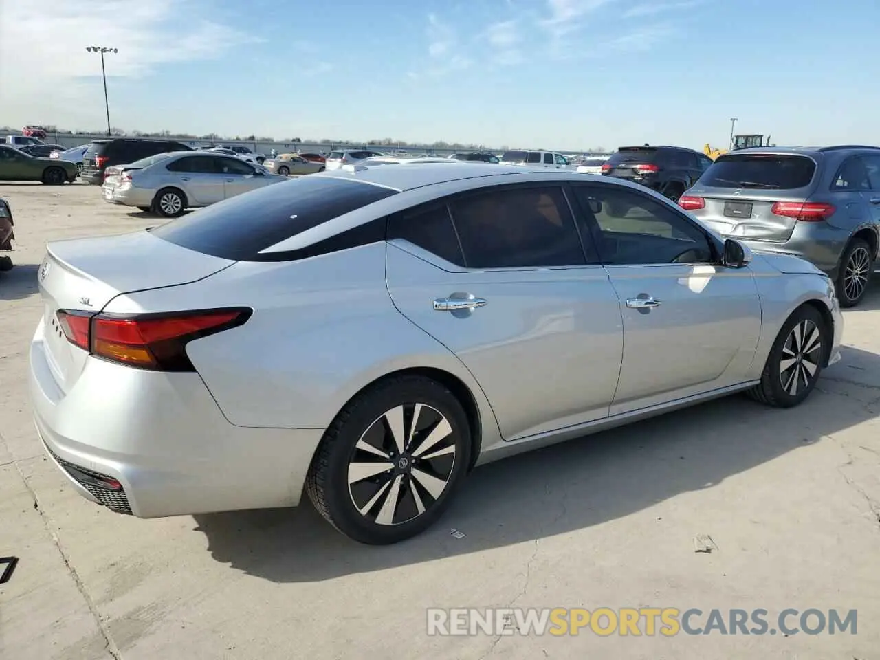 3 Фотография поврежденного автомобиля 1N4BL4EV7KC233473 NISSAN ALTIMA 2019