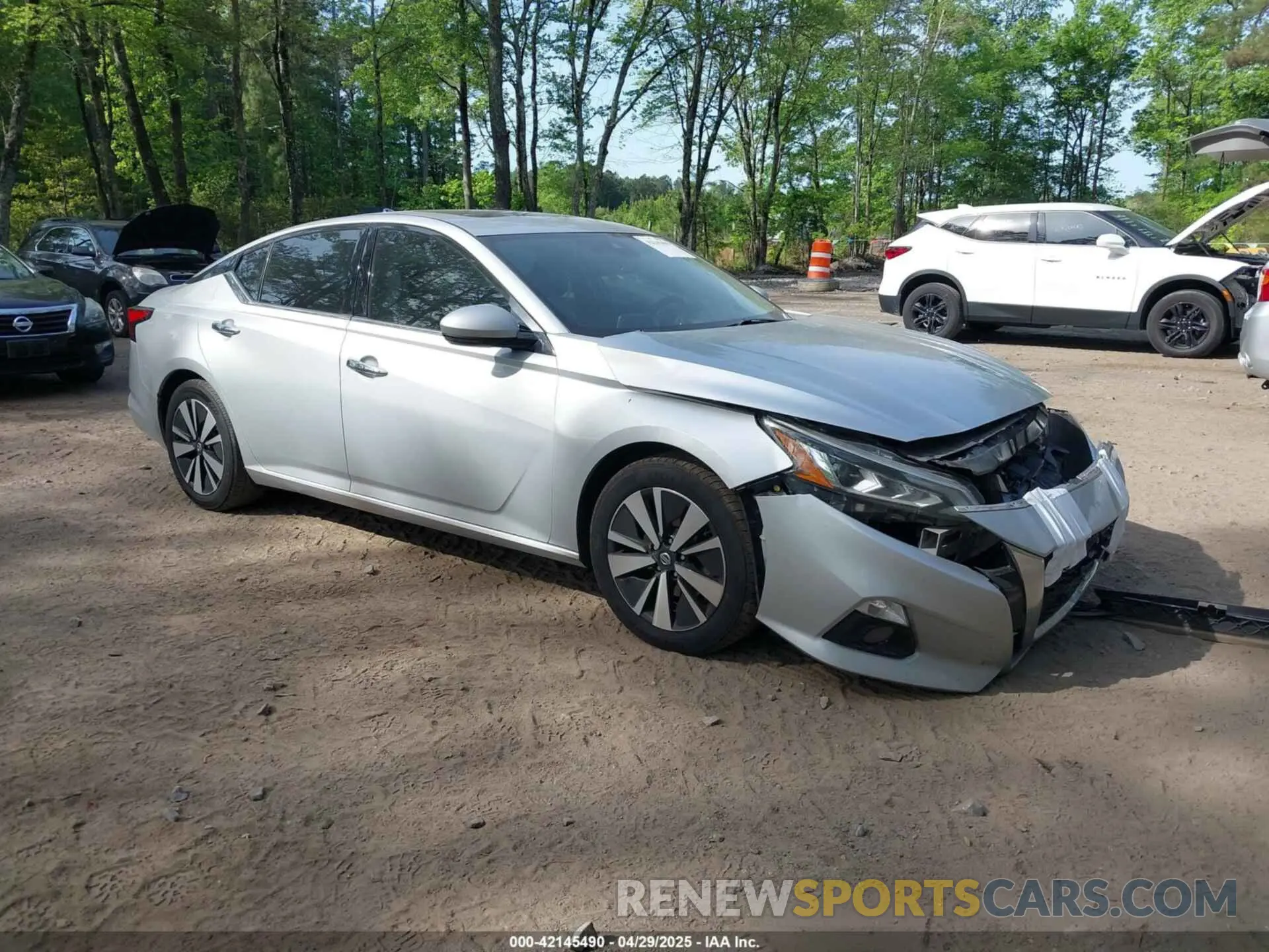 1 Фотография поврежденного автомобиля 1N4BL4EV7KC246563 NISSAN ALTIMA 2019