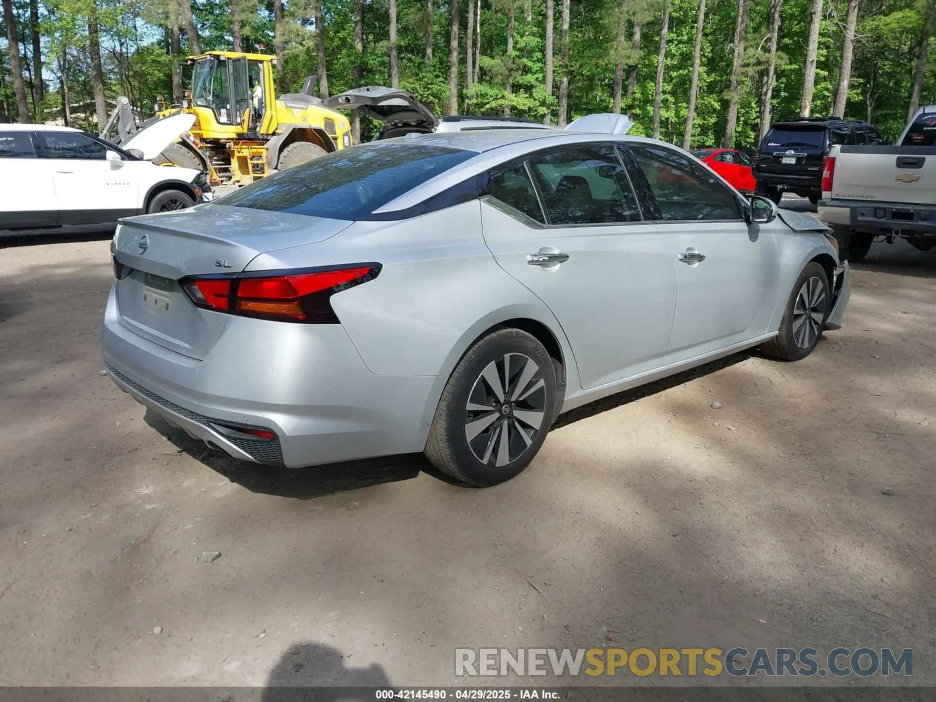 4 Фотография поврежденного автомобиля 1N4BL4EV7KC246563 NISSAN ALTIMA 2019