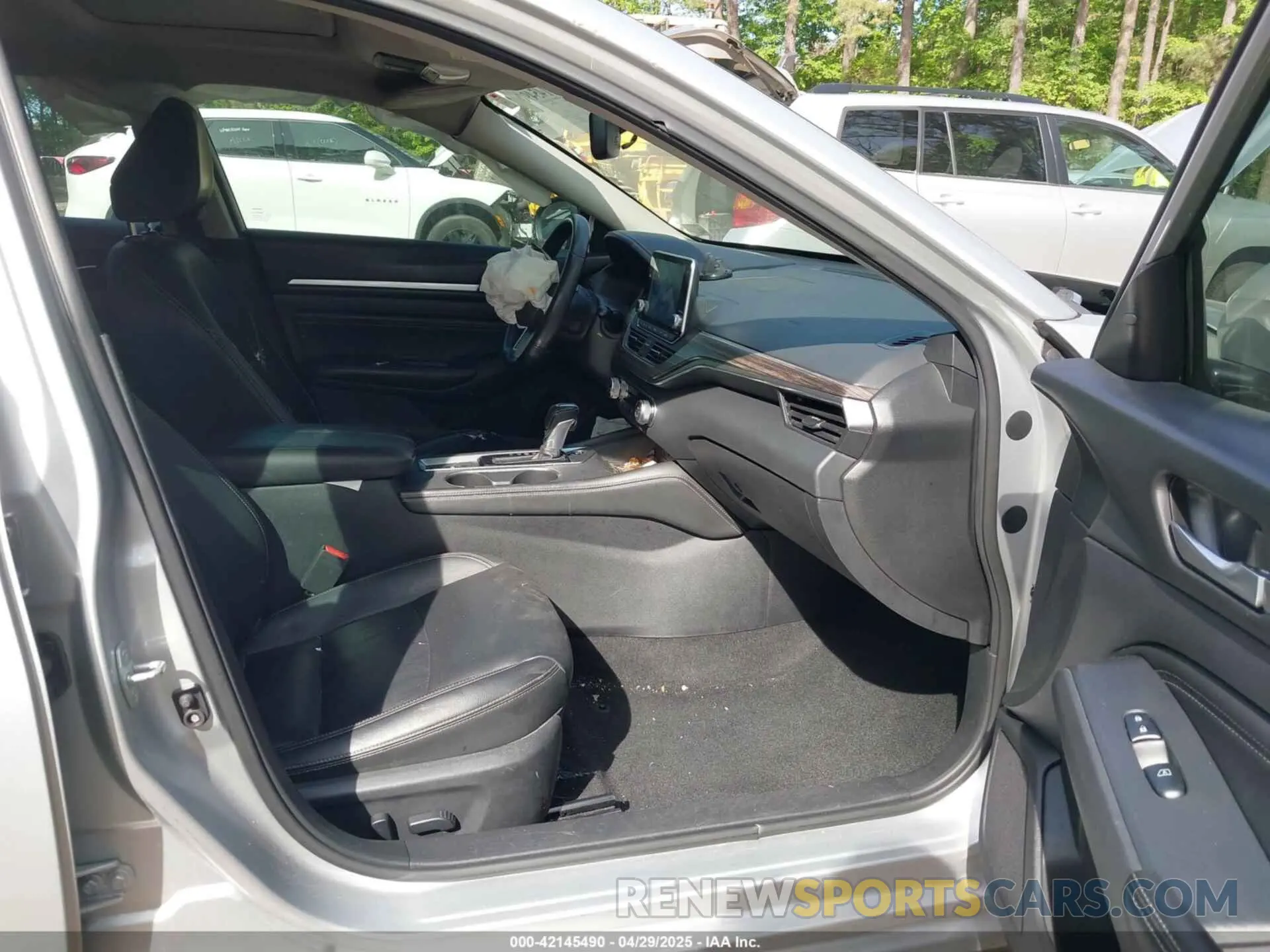 5 Фотография поврежденного автомобиля 1N4BL4EV7KC246563 NISSAN ALTIMA 2019