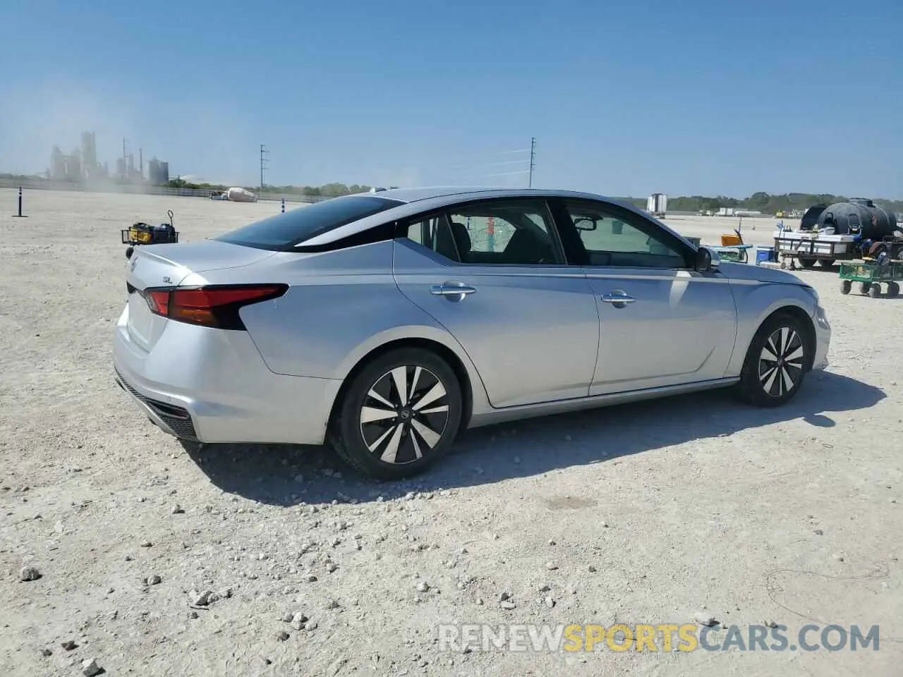 3 Photograph of a damaged car 1N4BL4EV7KC256574 NISSAN ALTIMA 2019