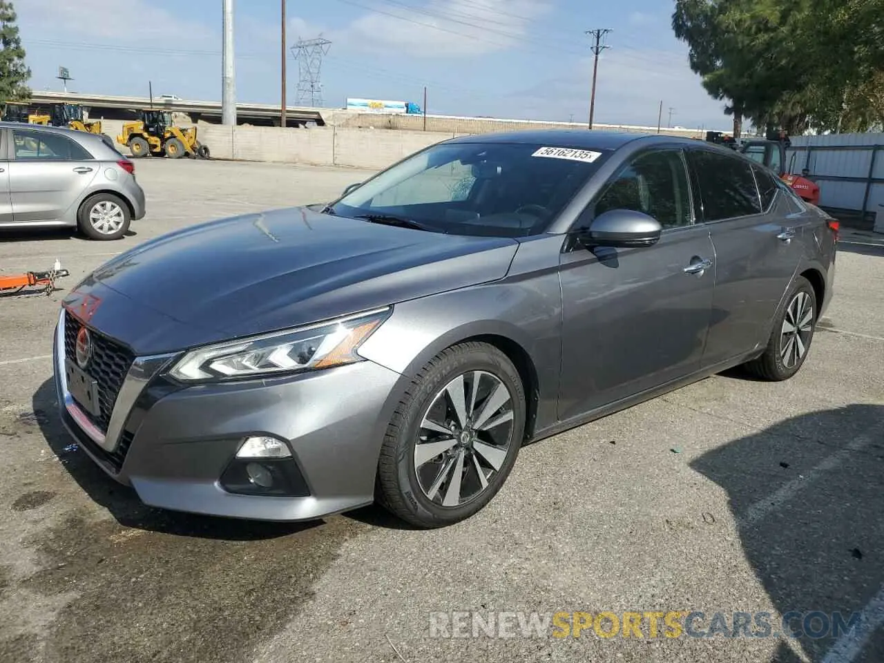 1 Photograph of a damaged car 1N4BL4EV8KC159111 NISSAN ALTIMA 2019