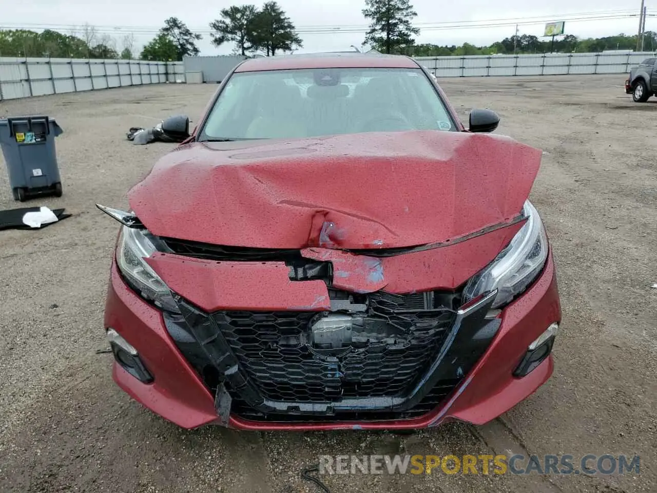 5 Photograph of a damaged car 1N4BL4EV8KC179875 NISSAN ALTIMA 2019