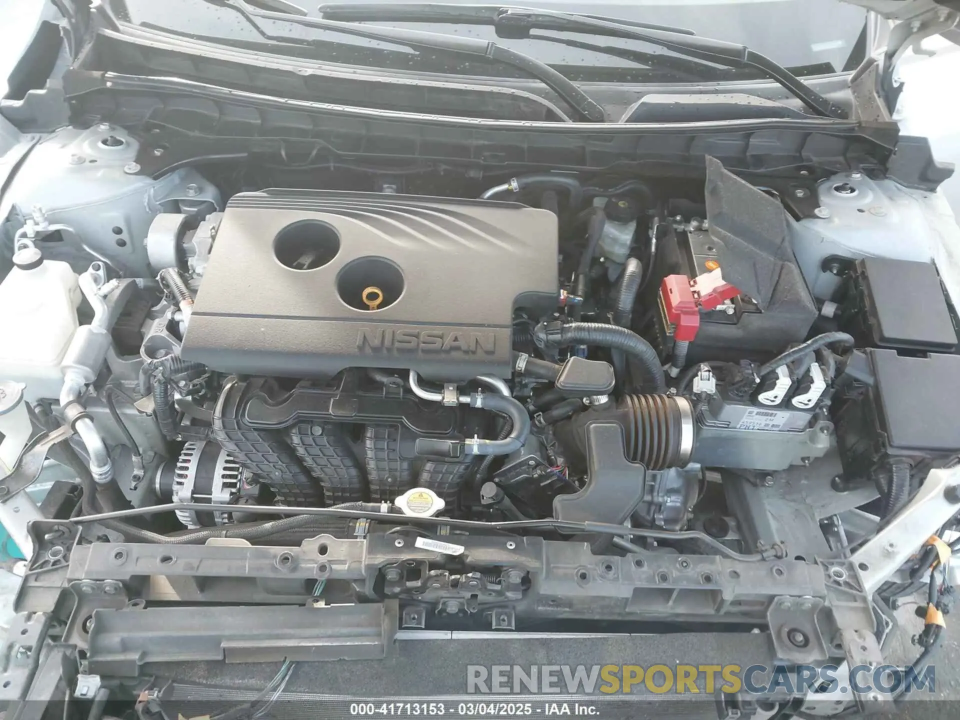 10 Photograph of a damaged car 1N4BL4EV9KC156220 NISSAN ALTIMA 2019