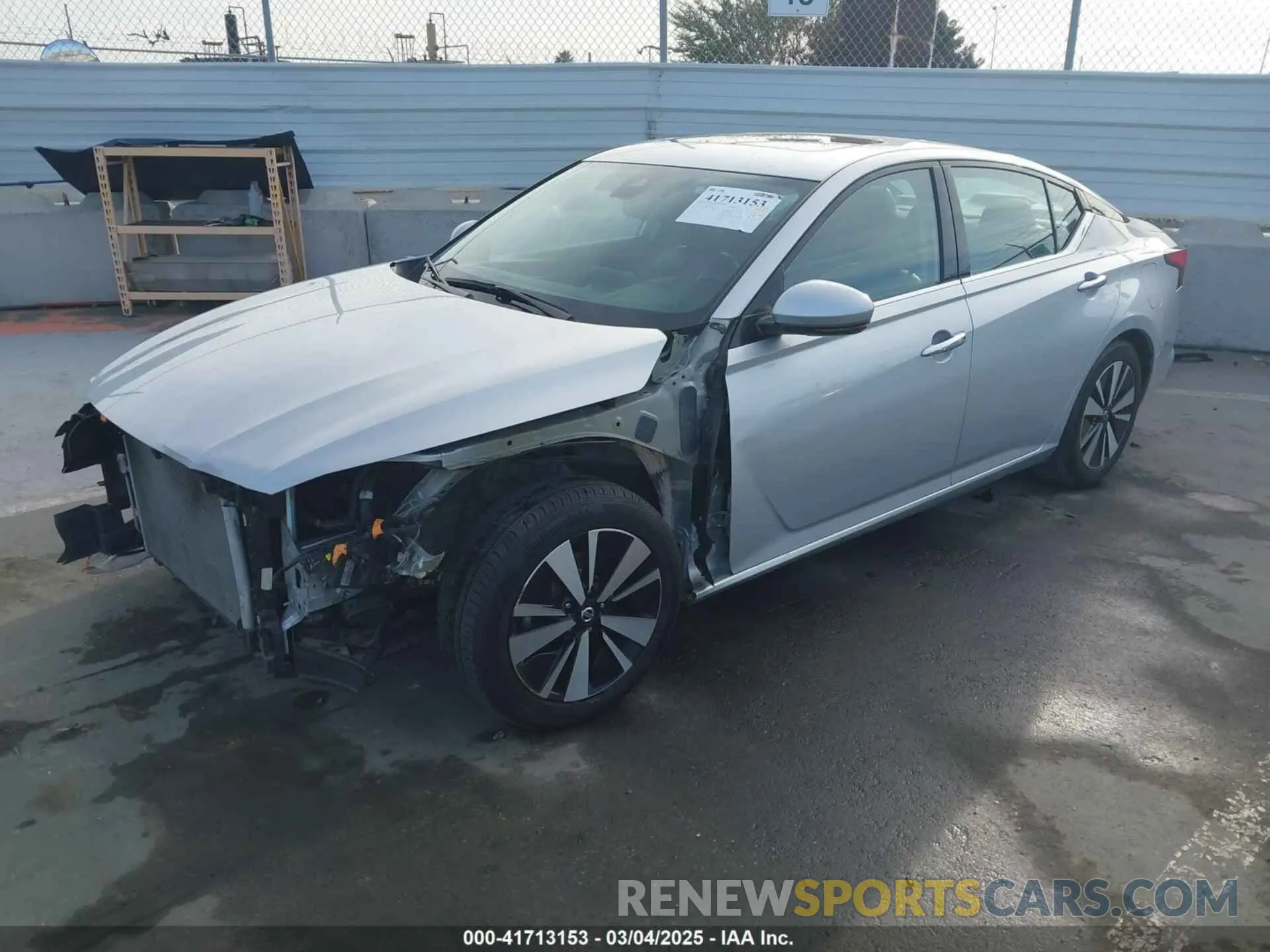 2 Photograph of a damaged car 1N4BL4EV9KC156220 NISSAN ALTIMA 2019