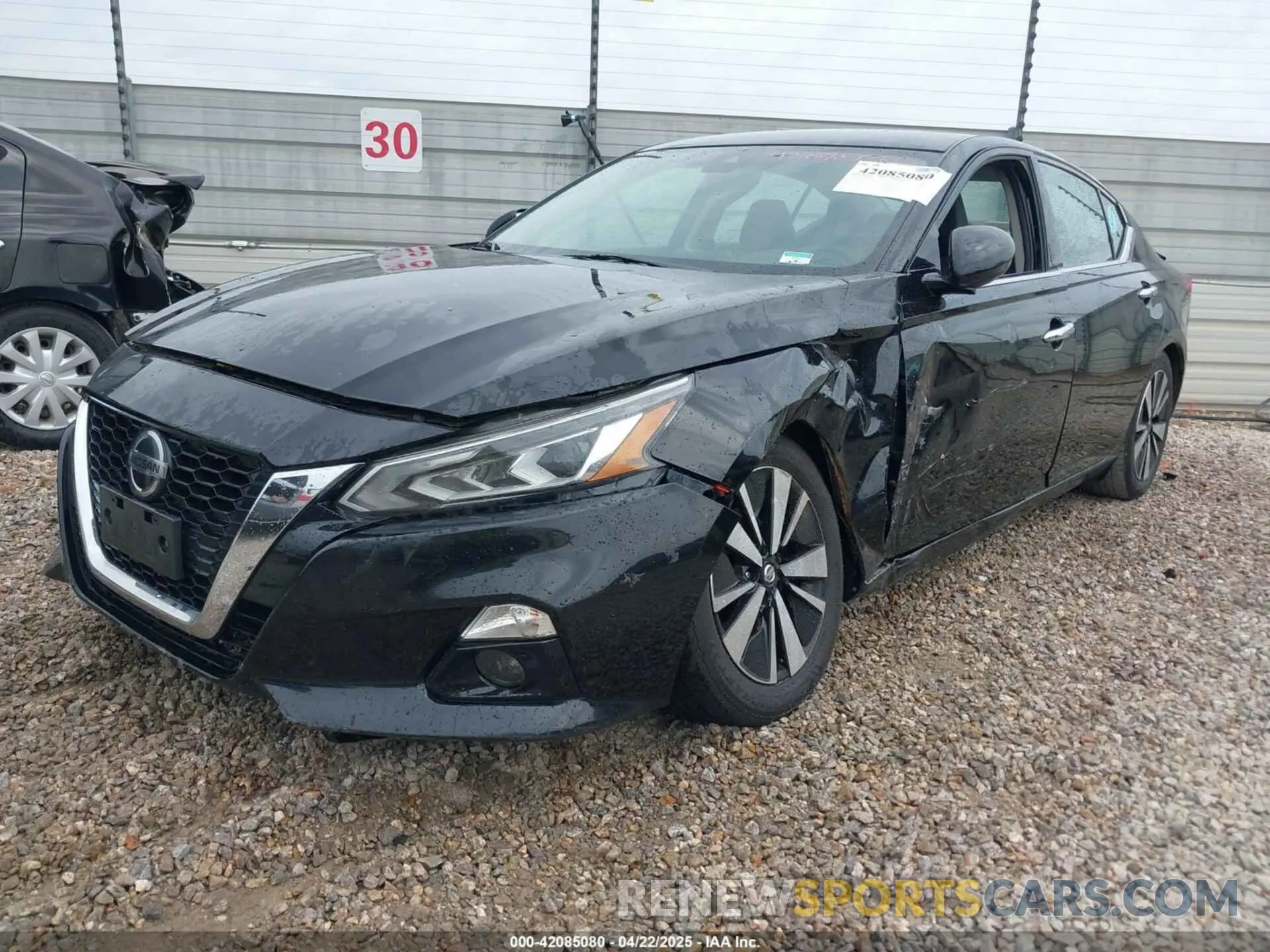 2 Photograph of a damaged car 1N4BL4EV9KC171803 NISSAN ALTIMA 2019