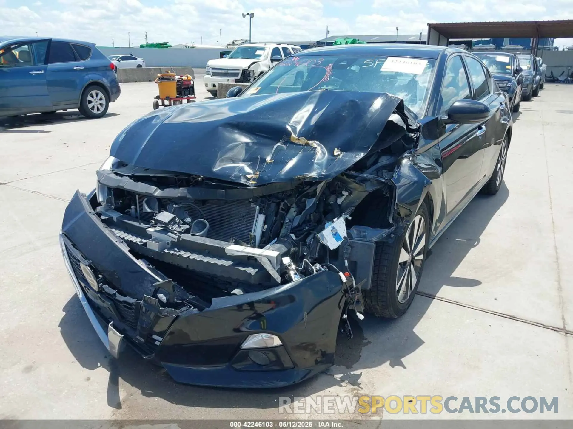 6 Photograph of a damaged car 1N4BL4EV9KC224015 NISSAN ALTIMA 2019