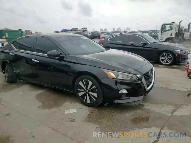 13 Photograph of a damaged car 1N4BL4EV9KC233202 NISSAN ALTIMA 2019