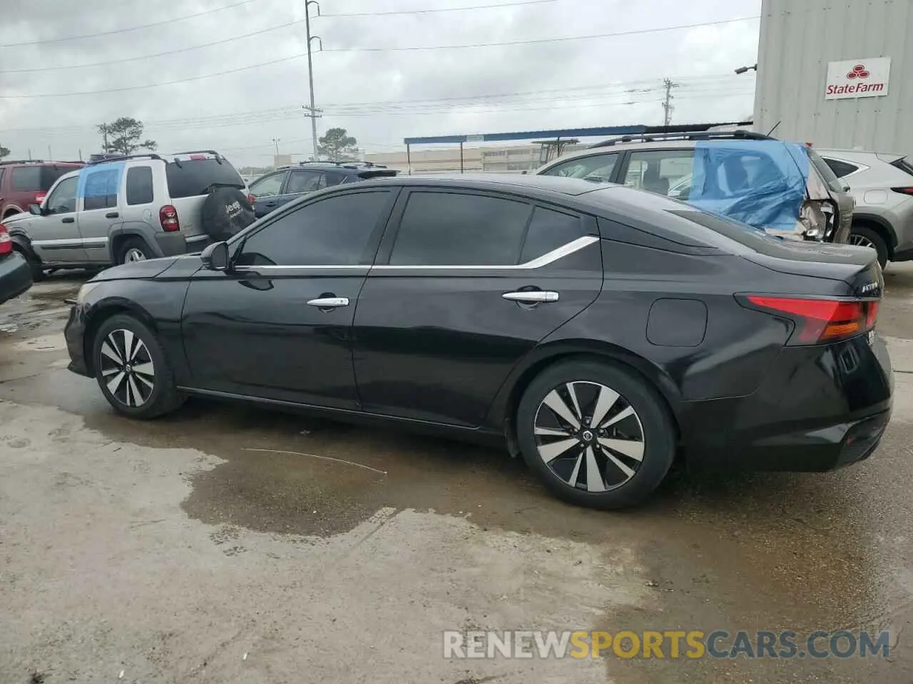 2 Photograph of a damaged car 1N4BL4EV9KC233202 NISSAN ALTIMA 2019