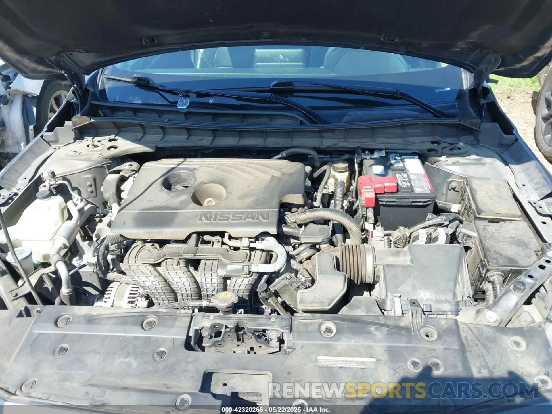 10 Photograph of a damaged car 1N4BL4EVXKC152466 NISSAN ALTIMA 2019