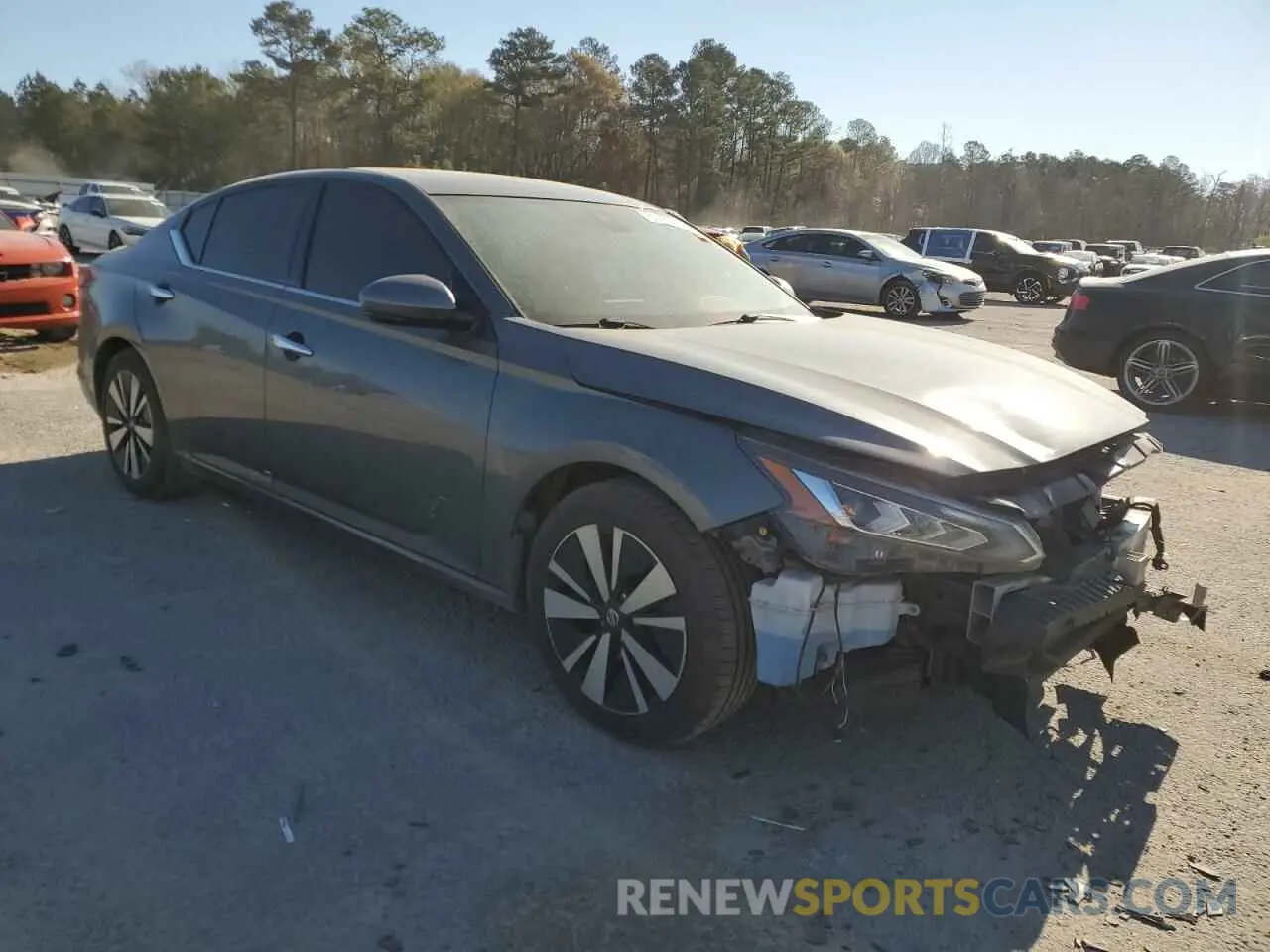 4 Photograph of a damaged car 1N4BL4EVXKC158249 NISSAN ALTIMA 2019