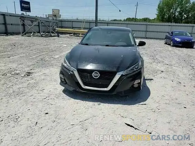 10 Photograph of a damaged car 1N4BL4EVXKC181465 NISSAN ALTIMA 2019
