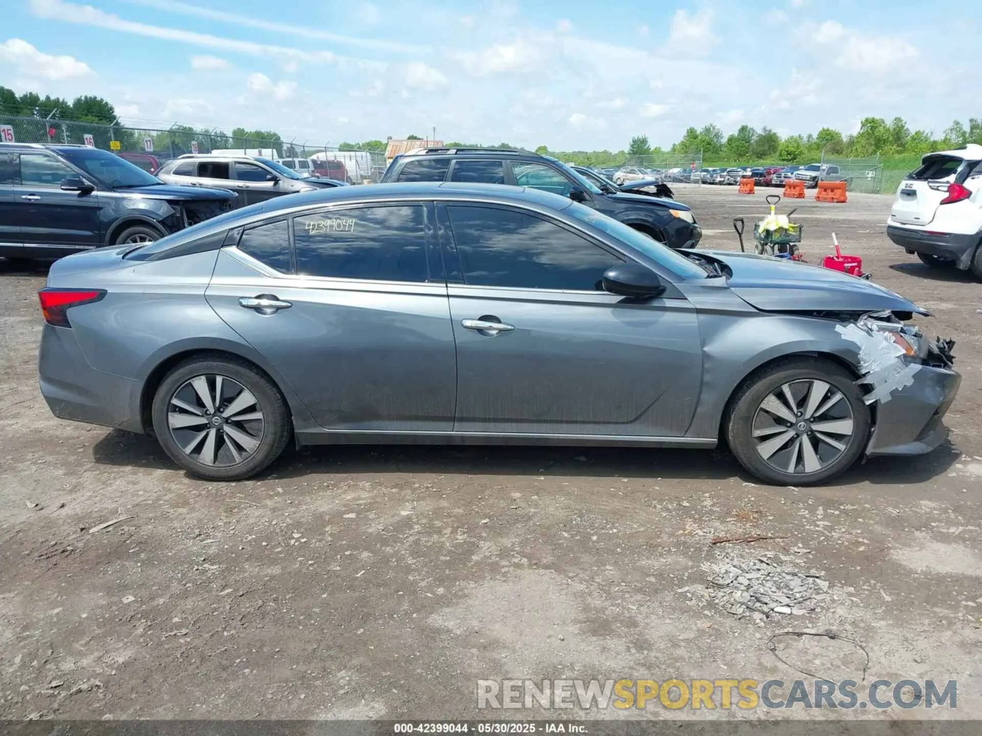 14 Фотография поврежденного автомобиля 1N4BL4EVXKC183233 NISSAN ALTIMA 2019