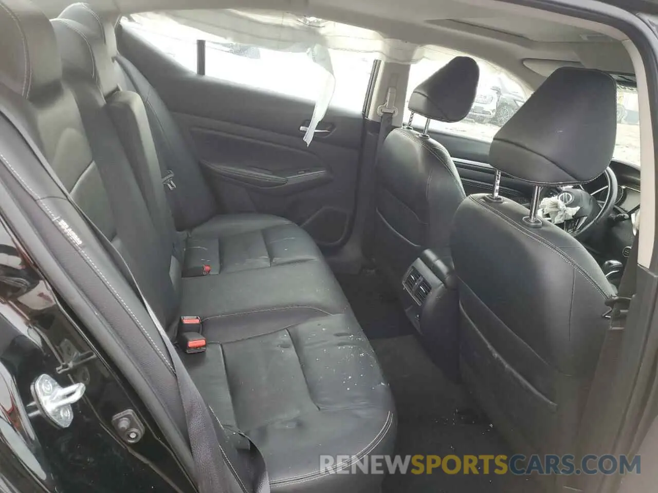 11 Photograph of a damaged car 1N4BL4EVXKC184270 NISSAN ALTIMA 2019