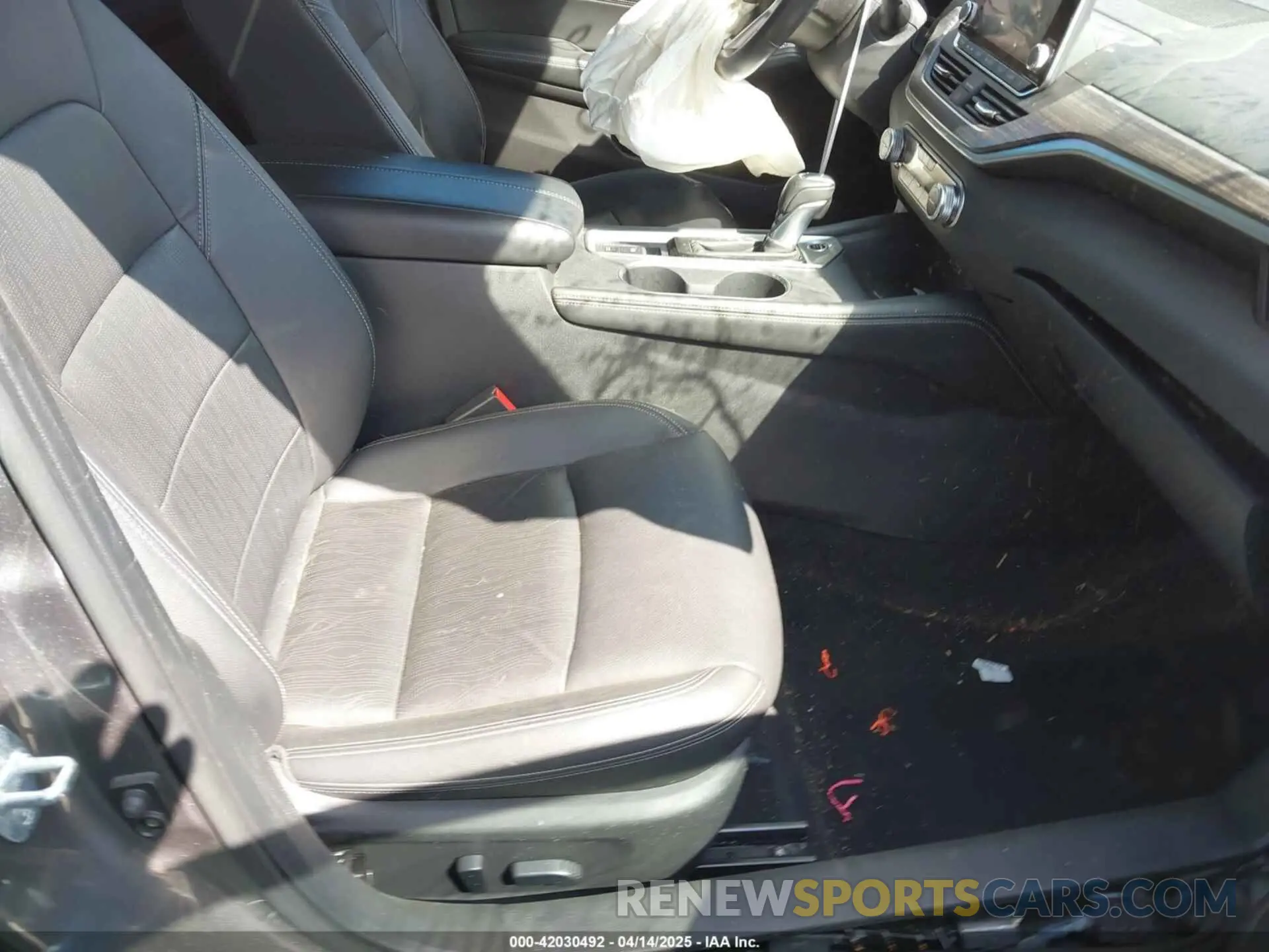 5 Photograph of a damaged car 1N4BL4EVXKC191378 NISSAN ALTIMA 2019