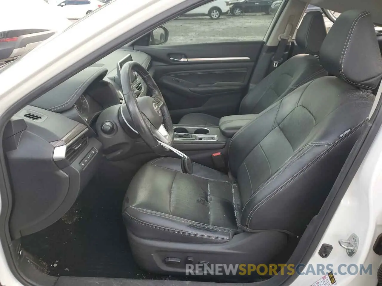 7 Photograph of a damaged car 1N4BL4EW1KN307631 NISSAN ALTIMA 2019