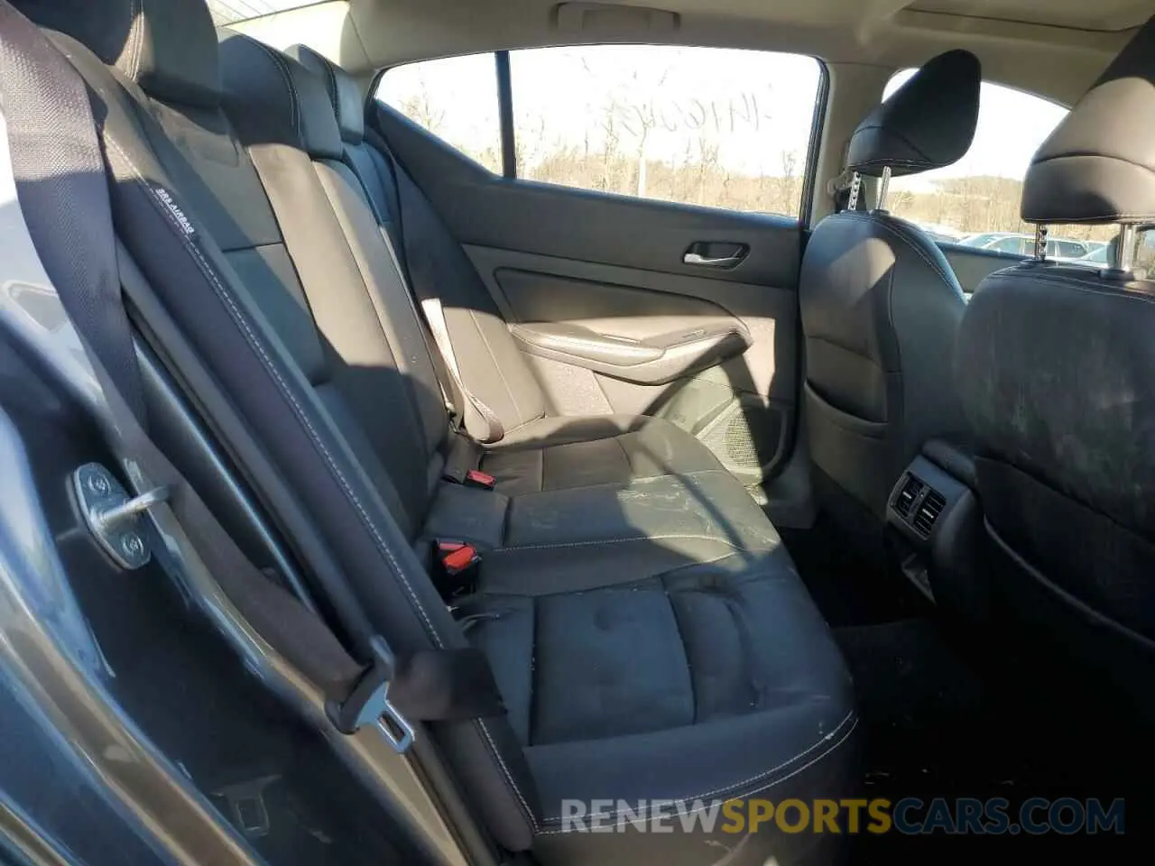 10 Фотография поврежденного автомобиля 1N4BL4EW5KC193631 NISSAN ALTIMA 2019