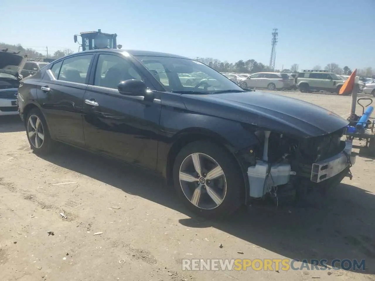 4 Photograph of a damaged car 1N4BL4EW6KC145376 NISSAN ALTIMA 2019