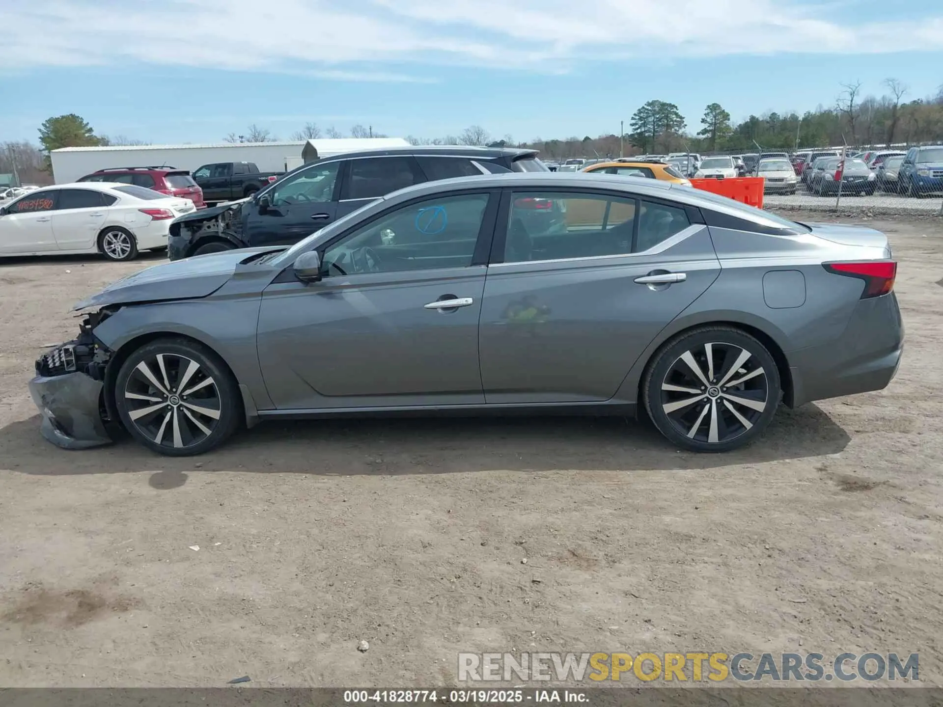 14 Фотография поврежденного автомобиля 1N4BL4FV1KC104563 NISSAN ALTIMA 2019