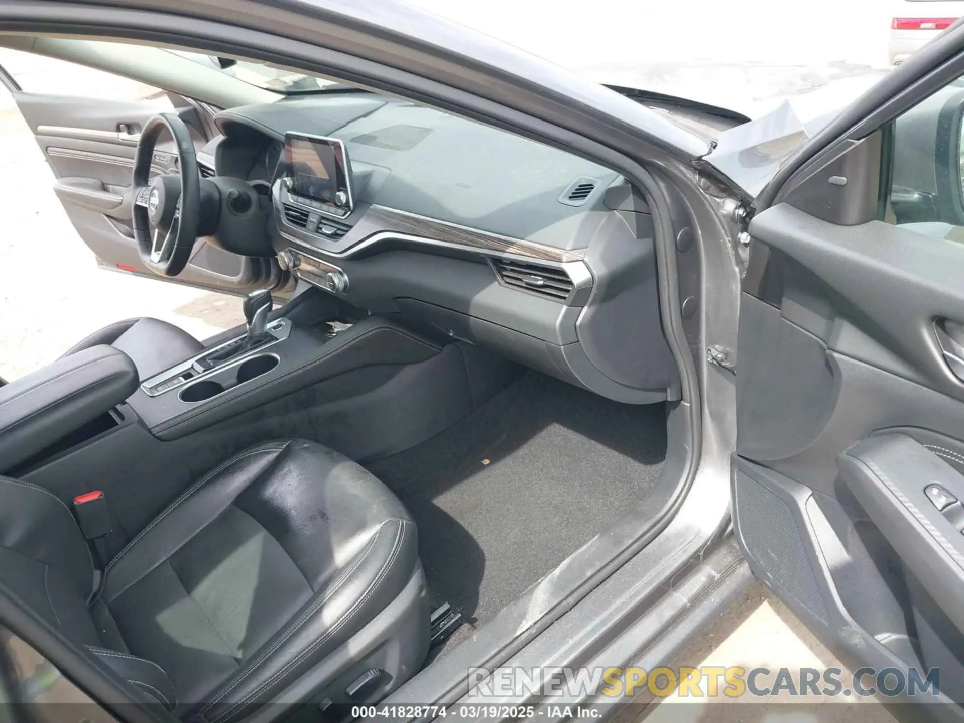 5 Фотография поврежденного автомобиля 1N4BL4FV1KC104563 NISSAN ALTIMA 2019