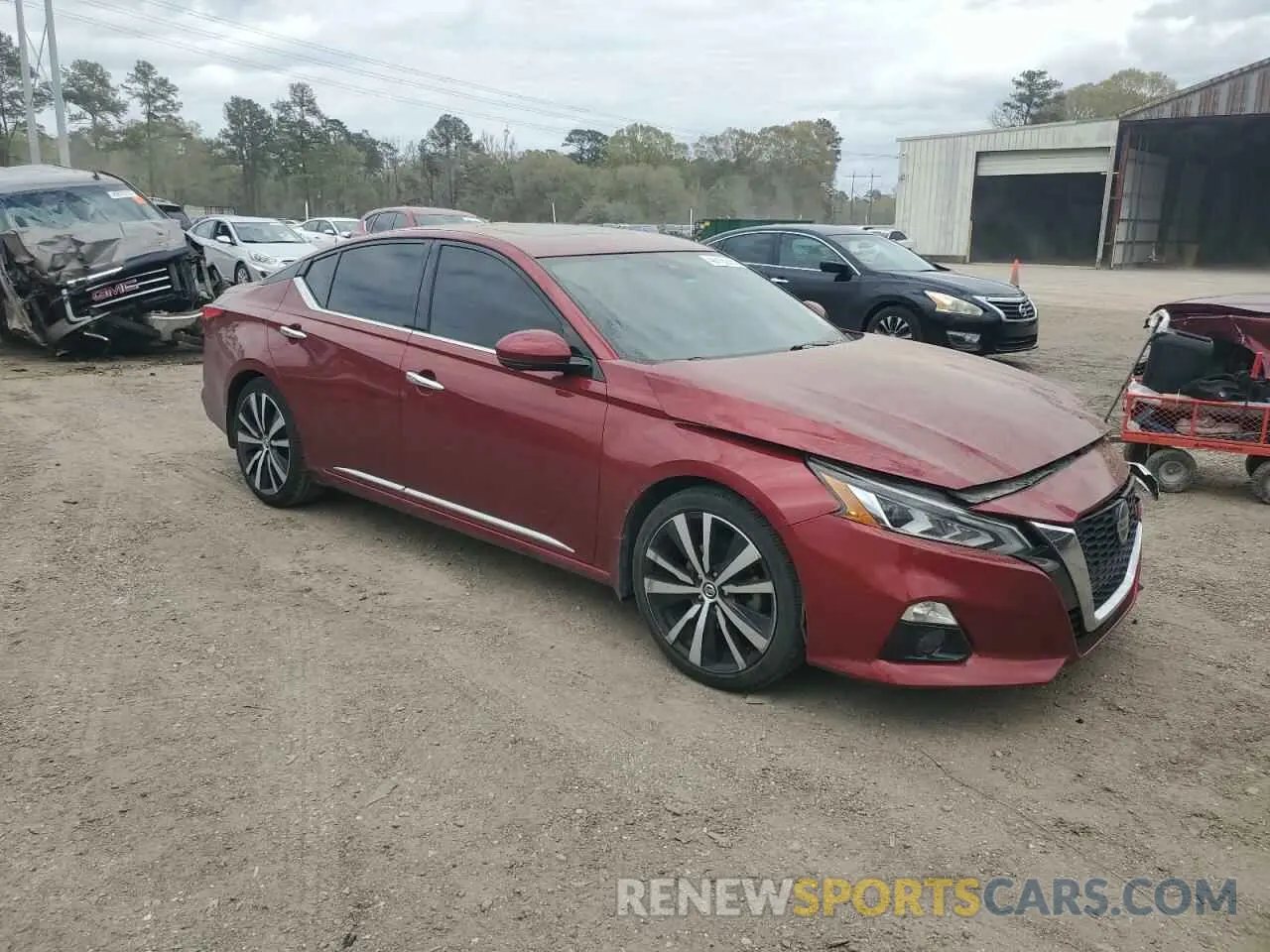 4 Photograph of a damaged car 1N4BL4FV1KC156064 NISSAN ALTIMA 2019