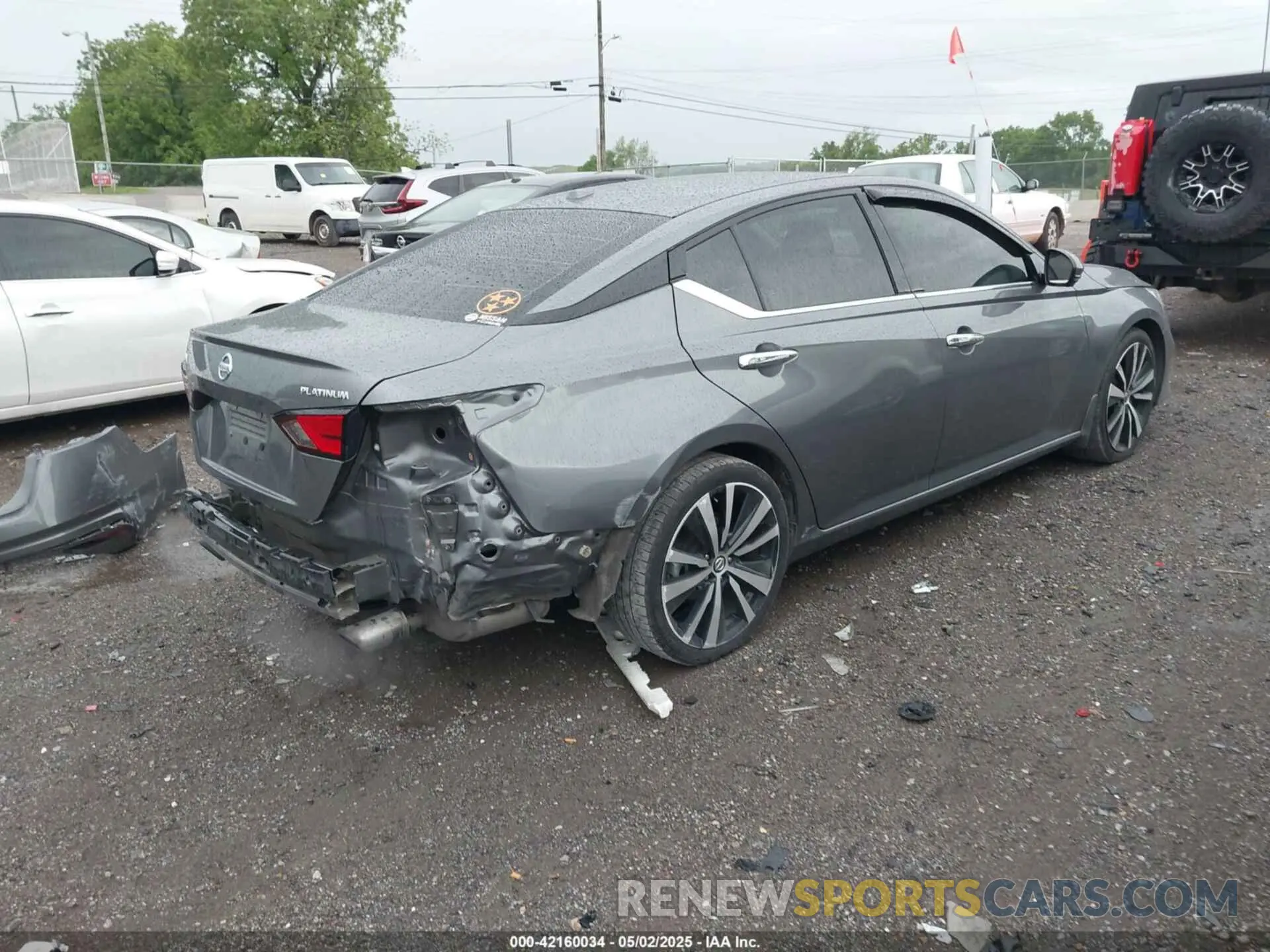 4 Фотография поврежденного автомобиля 1N4BL4FV2KC102742 NISSAN ALTIMA 2019