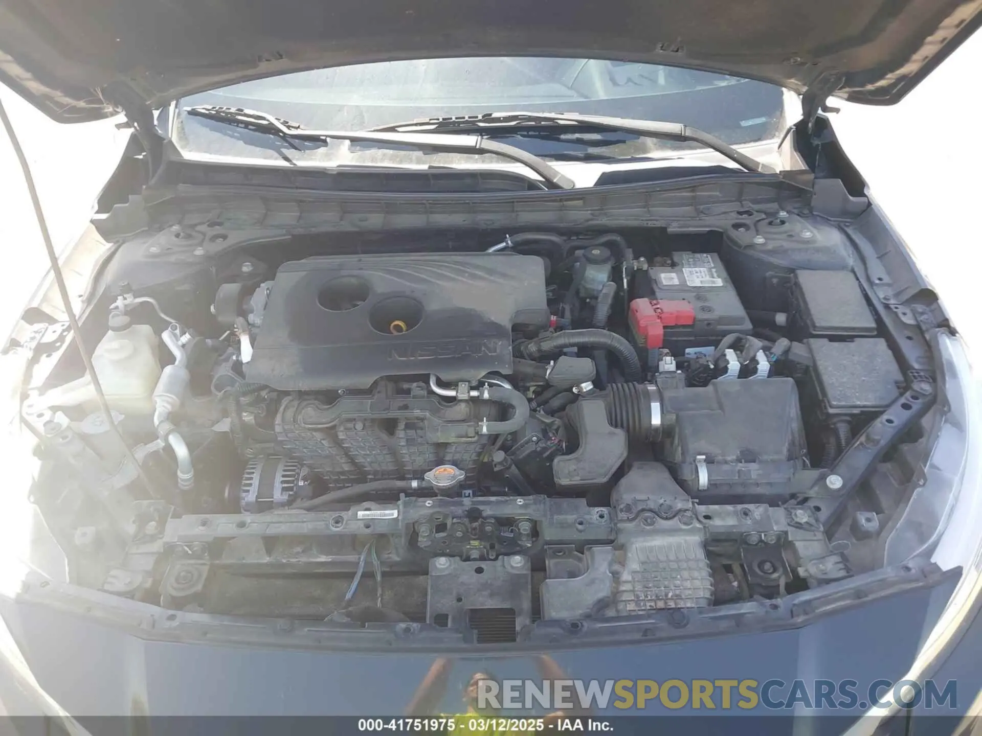 10 Photograph of a damaged car 1N4BL4FV2KC113644 NISSAN ALTIMA 2019