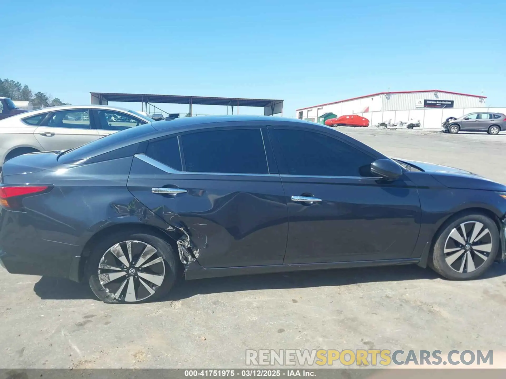 12 Photograph of a damaged car 1N4BL4FV2KC113644 NISSAN ALTIMA 2019