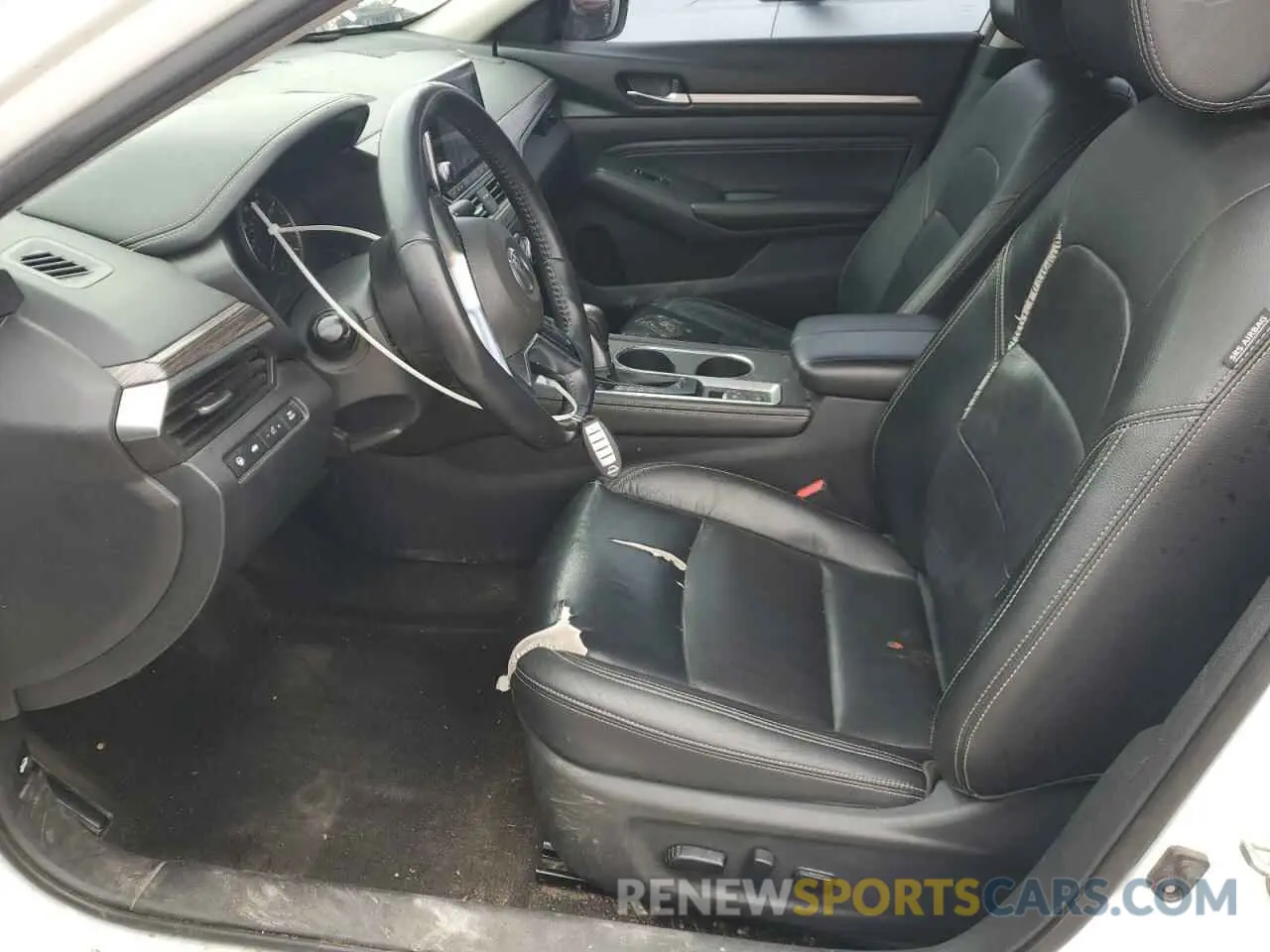 7 Photograph of a damaged car 1N4BL4FV3KC116634 NISSAN ALTIMA 2019
