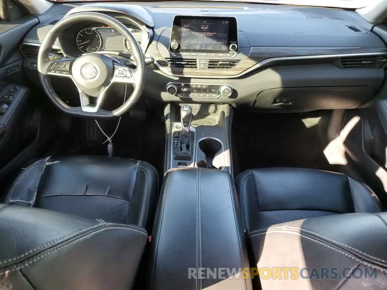 8 Фотография поврежденного автомобиля 1N4BL4FV4KN327751 NISSAN ALTIMA 2019