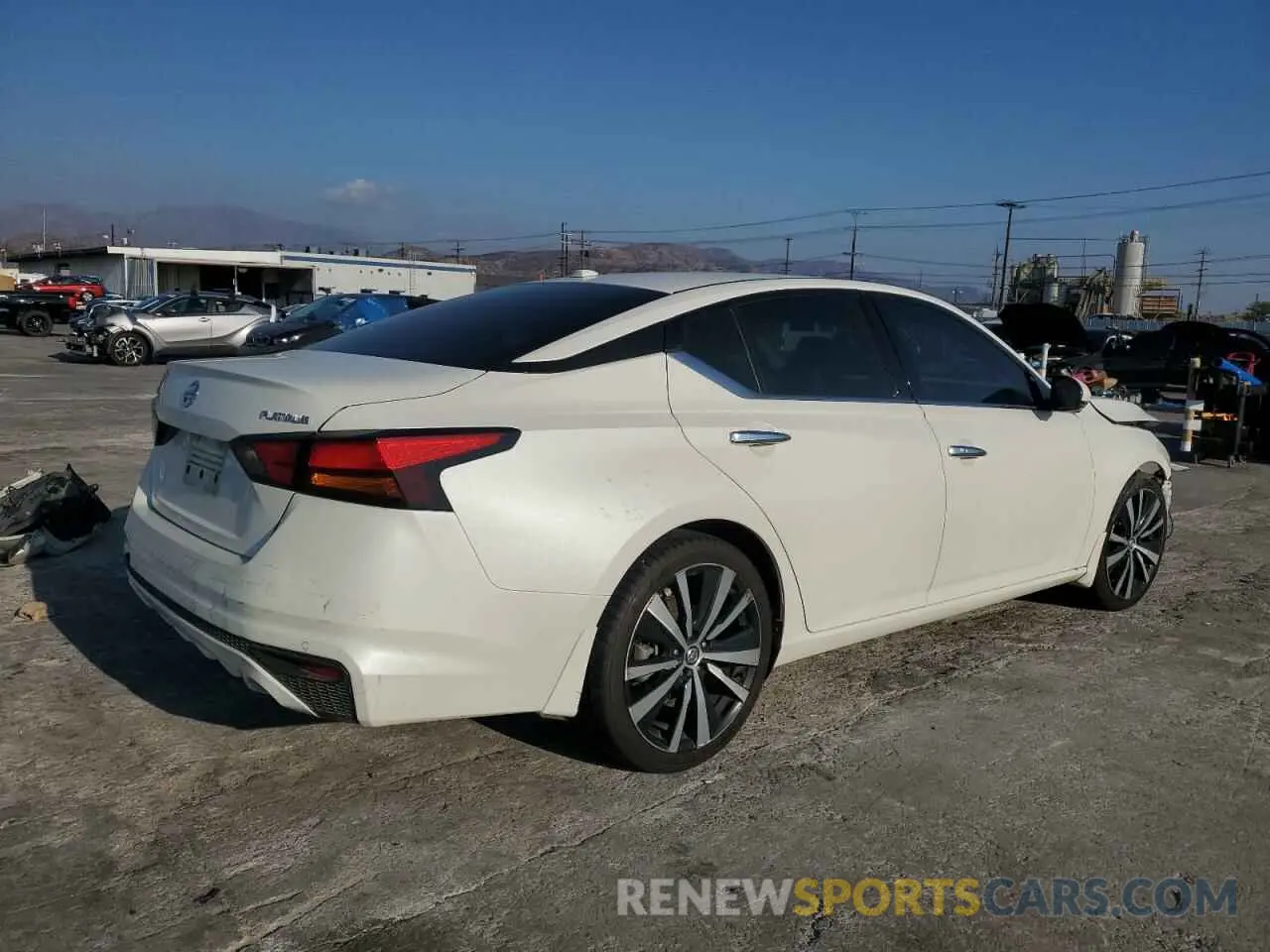 3 Photograph of a damaged car 1N4BL4FV6KC146758 NISSAN ALTIMA 2019
