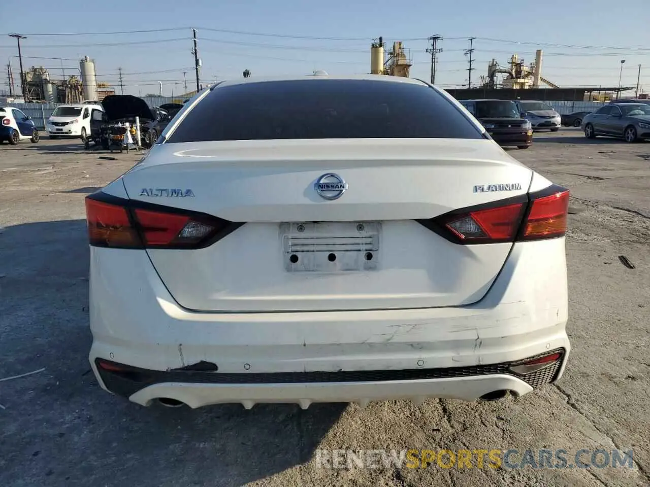 6 Photograph of a damaged car 1N4BL4FV6KC146758 NISSAN ALTIMA 2019