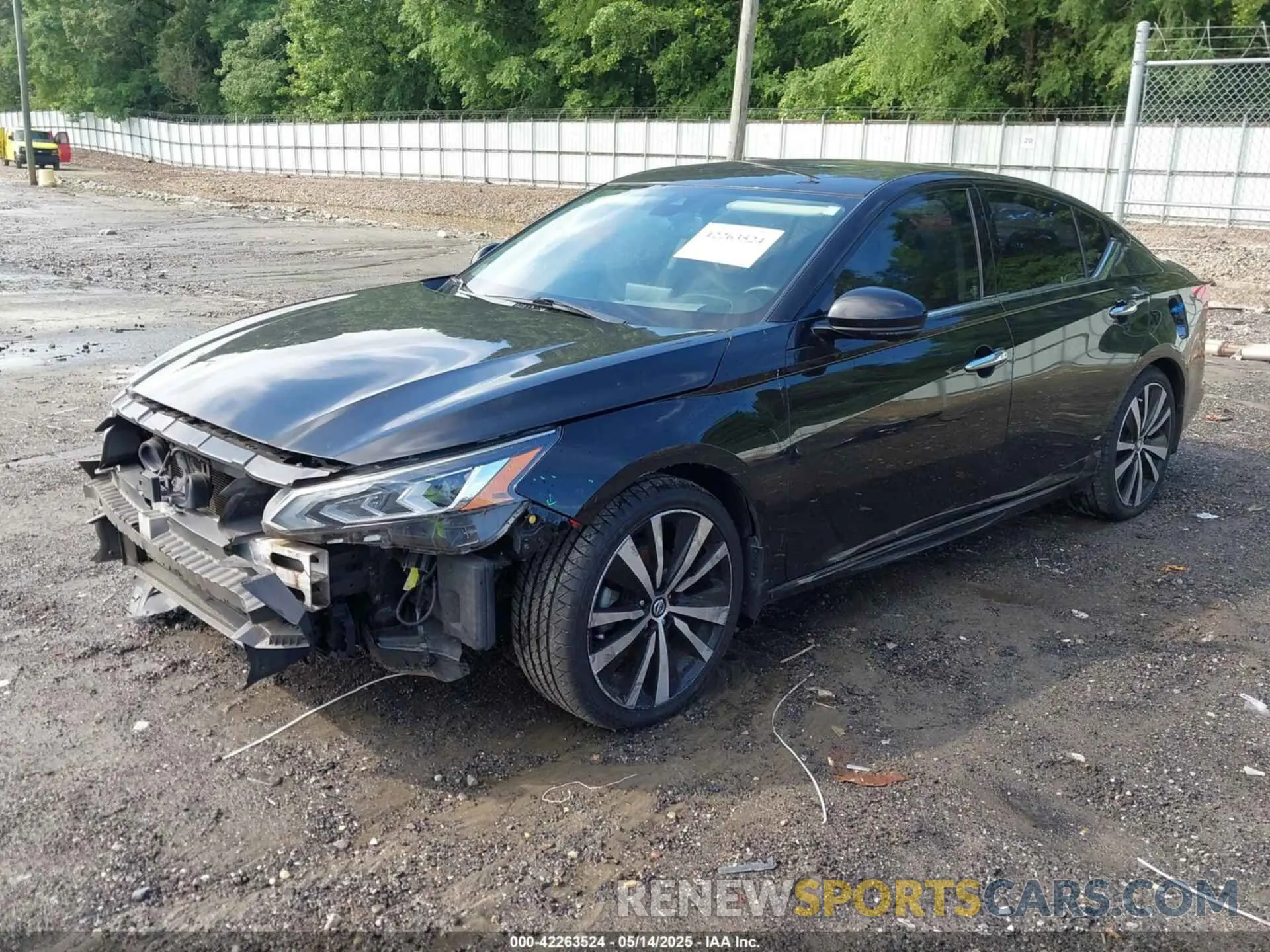 2 Photograph of a damaged car 1N4BL4FV7KC104972 NISSAN ALTIMA 2019