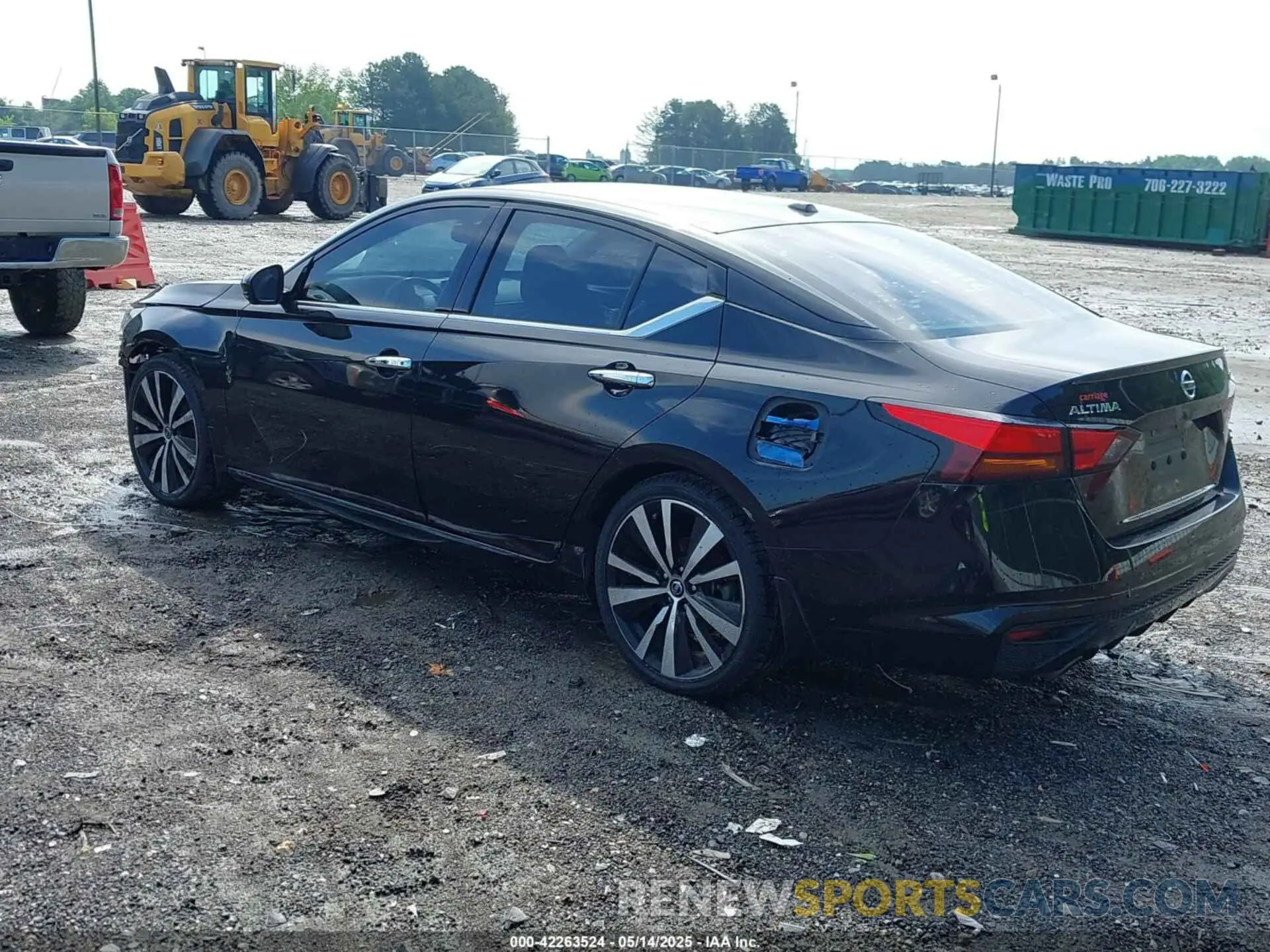 3 Photograph of a damaged car 1N4BL4FV7KC104972 NISSAN ALTIMA 2019