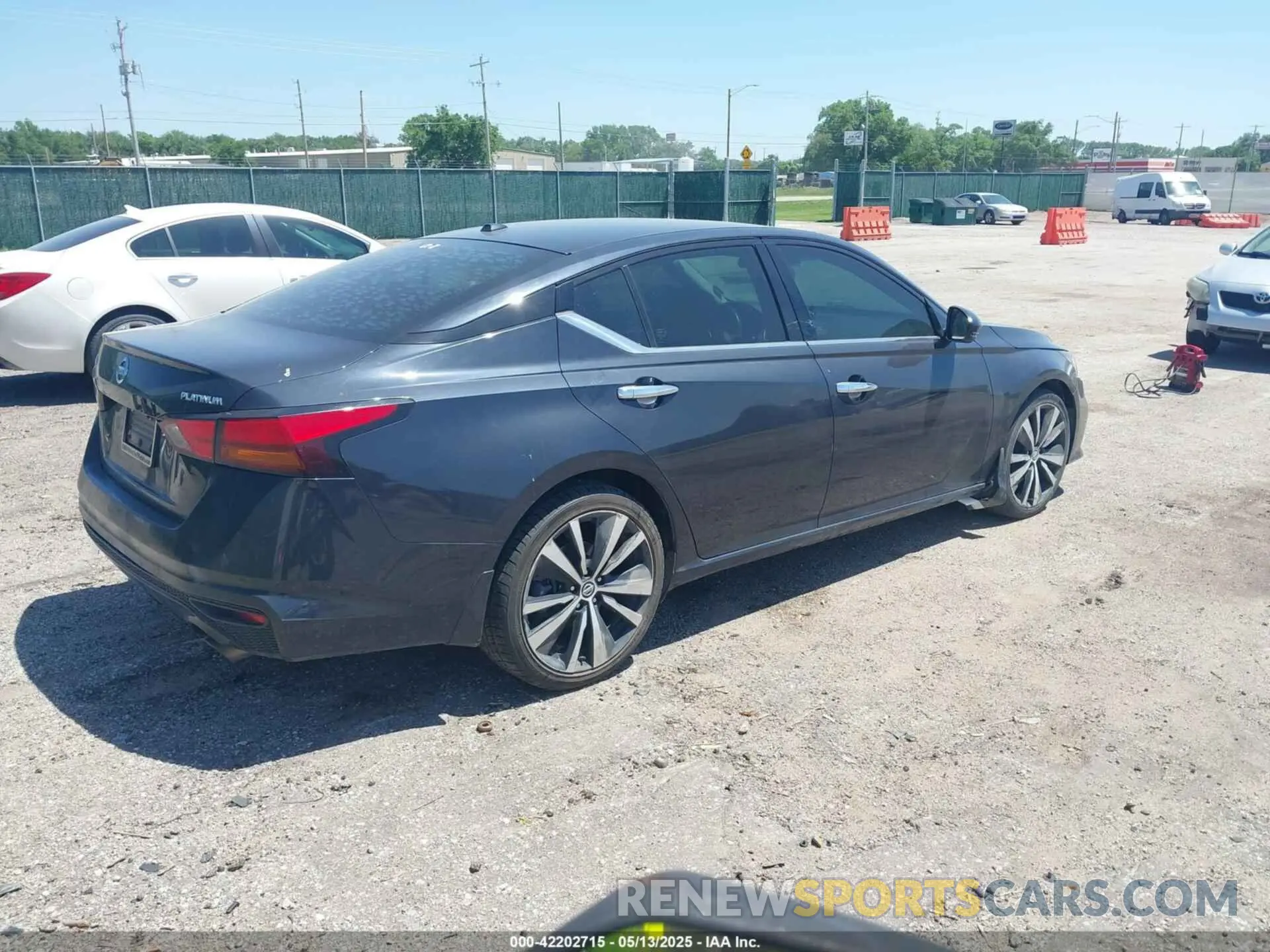 4 Фотография поврежденного автомобиля 1N4BL4FV7KC150933 NISSAN ALTIMA 2019