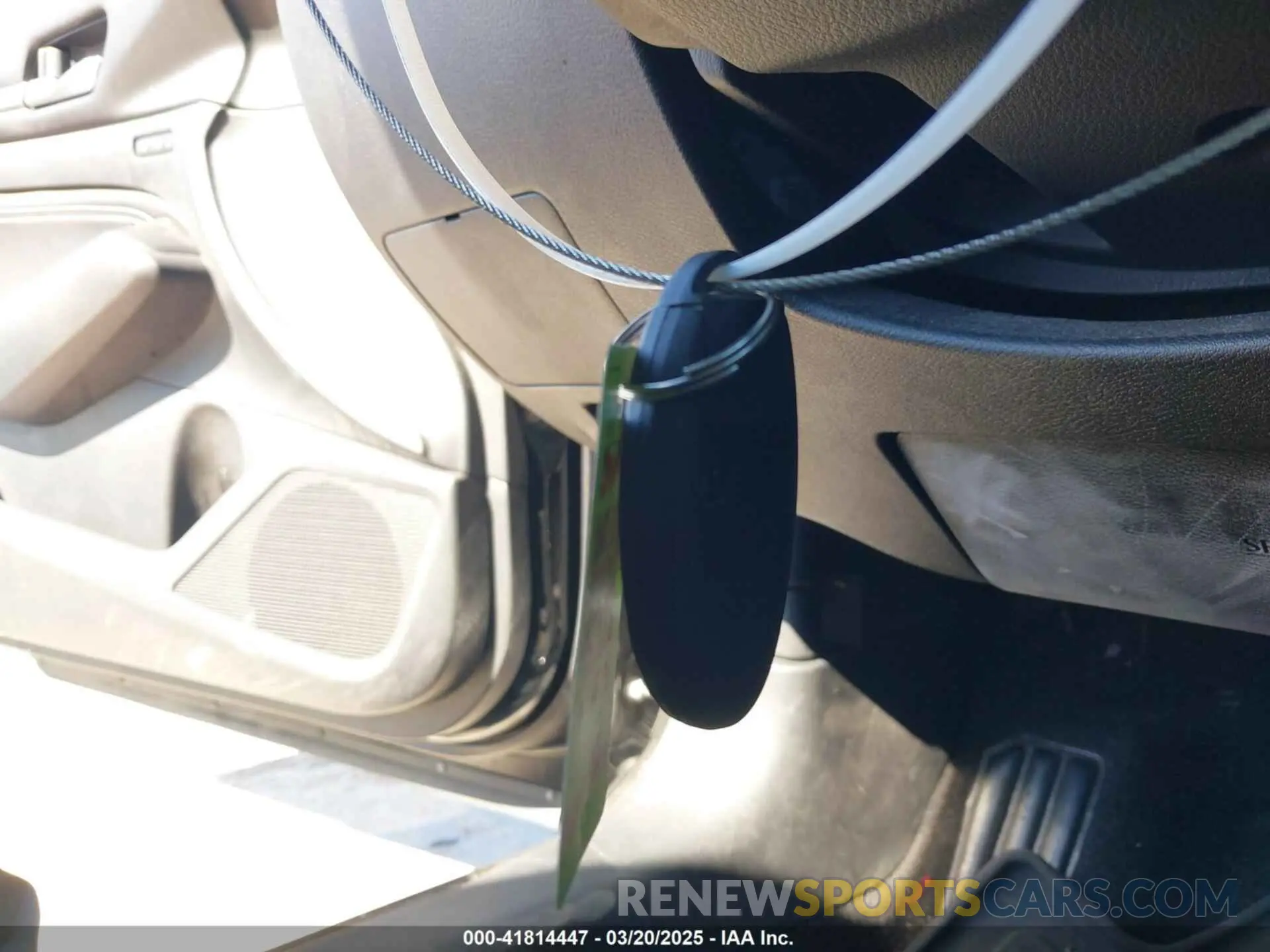 11 Photograph of a damaged car 1N4BL4FV9KC106514 NISSAN ALTIMA 2019