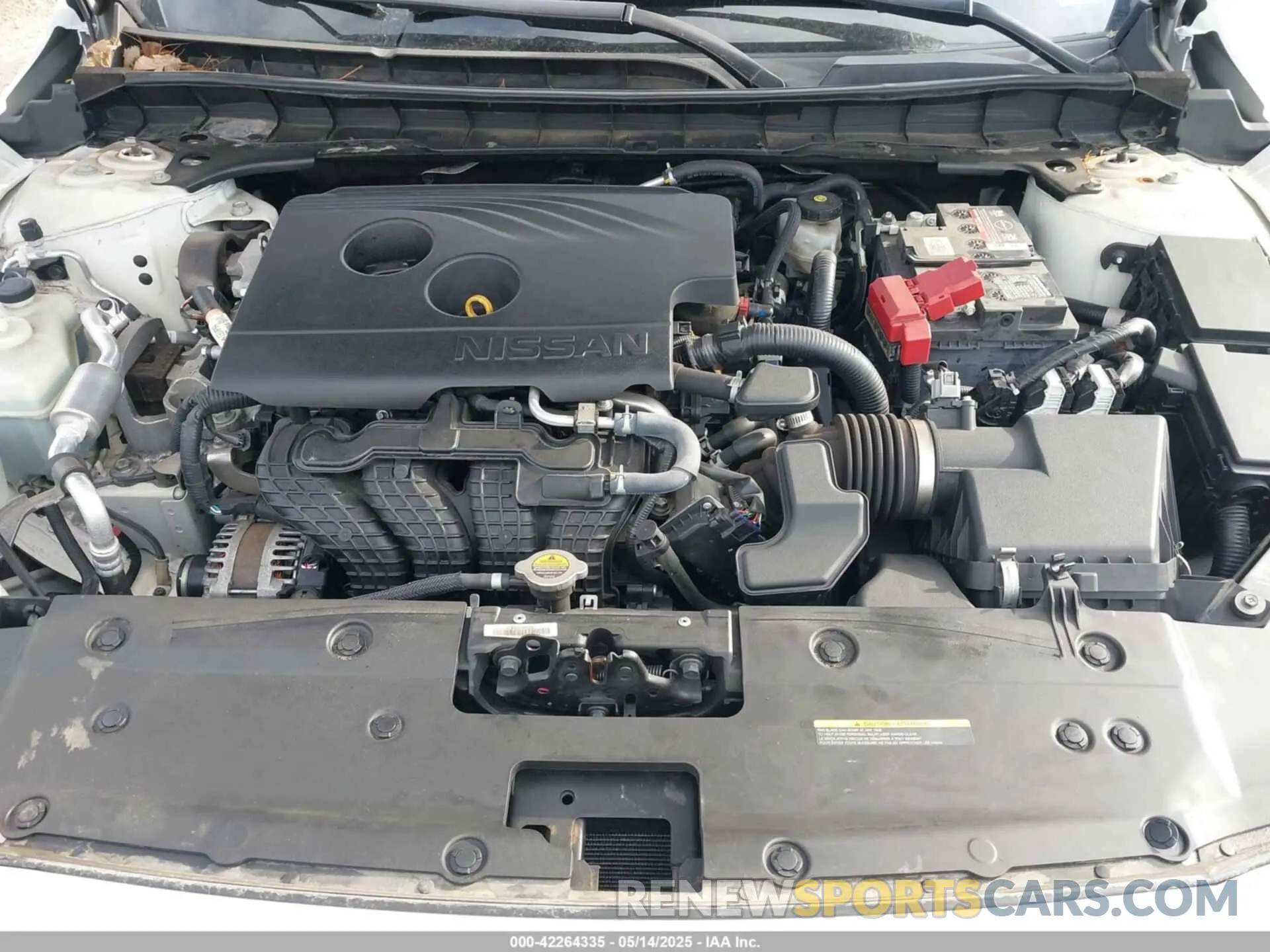 10 Photograph of a damaged car 1N4BL4FVXKC116940 NISSAN ALTIMA 2019