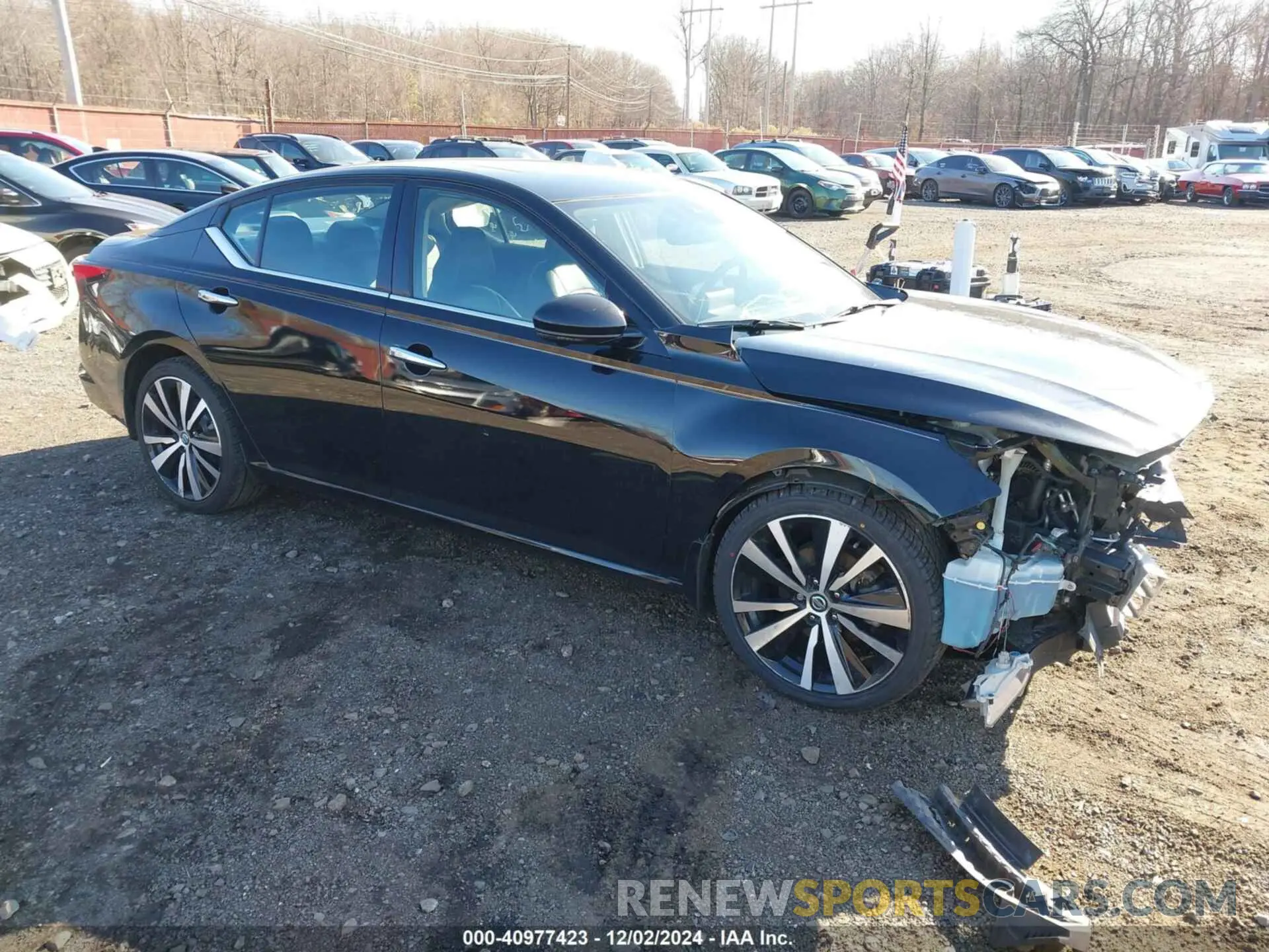 1 Photograph of a damaged car 1N4BL4FWXKN303348 NISSAN ALTIMA 2019