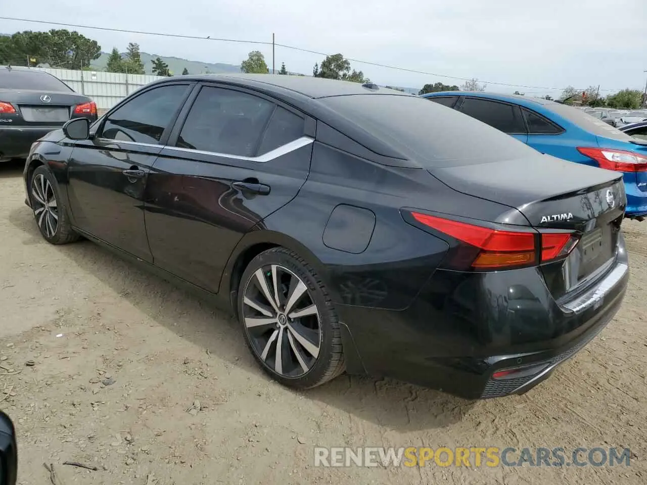 2 Photograph of a damaged car 1N4AL4CV0LC140679 NISSAN ALTIMA 2020