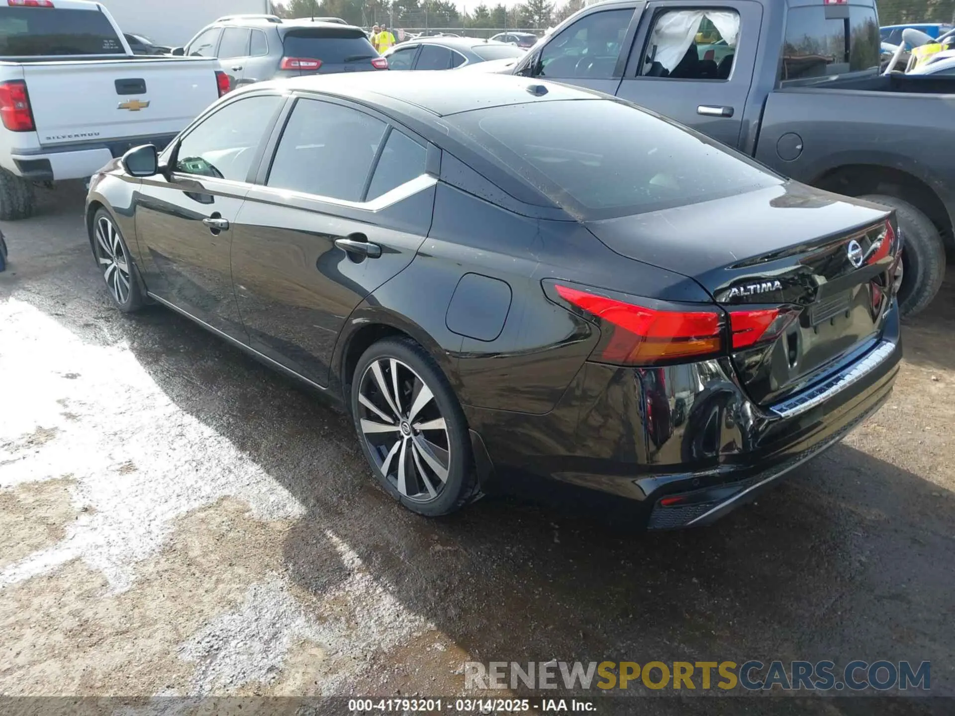 3 Photograph of a damaged car 1N4AL4CV4LN309364 NISSAN ALTIMA 2020